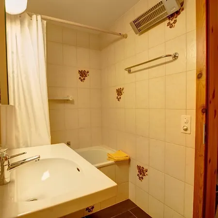 Chesa Munteratsch 1-zimmerwohnung 306 Typ B 실파플라나