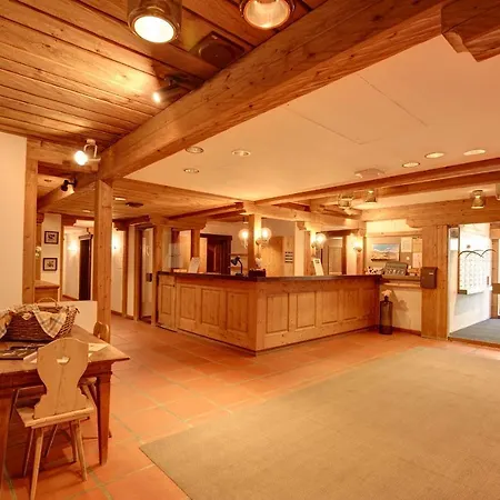 아파트 Chesa Munteratsch 1-zimmerwohnung 306 Typ B *