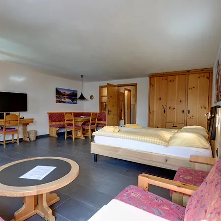 아파트 Chesa Munteratsch 1-zimmerwohnung 306 Typ B