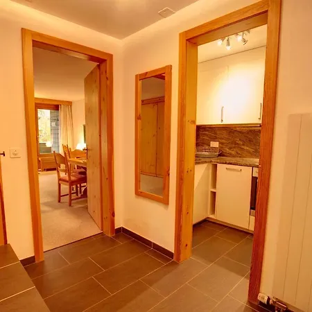 Chesa Munteratsch 1-zimmerwohnung 306 Typ B 公寓 *